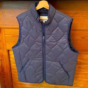 navy quilted puffer vest - L